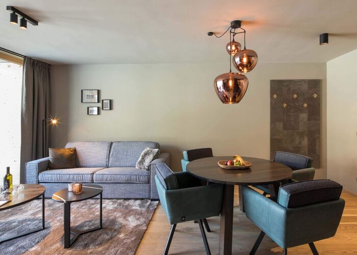 Montafon Suites Schruns - Wohnbereich