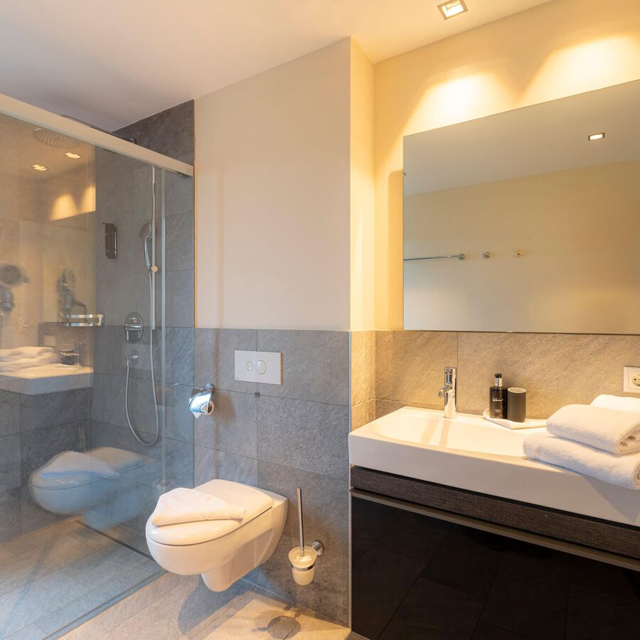 E bgw fw220 fta 2504 08