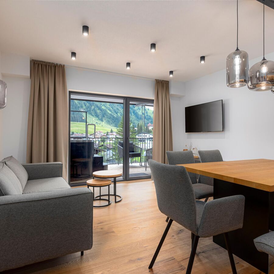 B bbh fw05 fta 2507 01