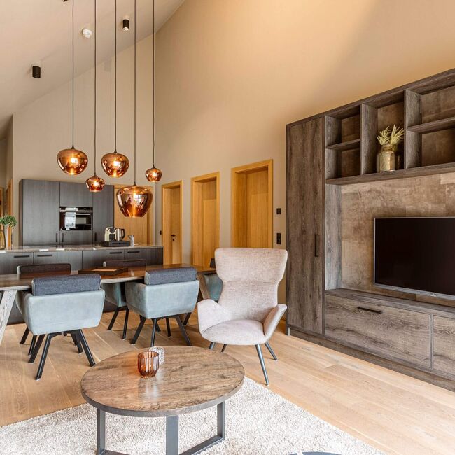 Montafon Suites Schruns   Wohnbereich