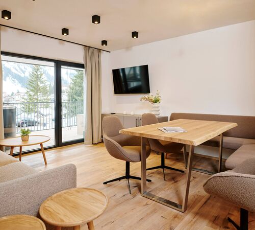 B christian horn alps resorts 2503 67