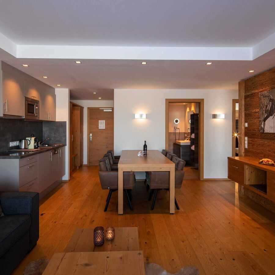 C 2 bedroom apartment pure0075 hdr