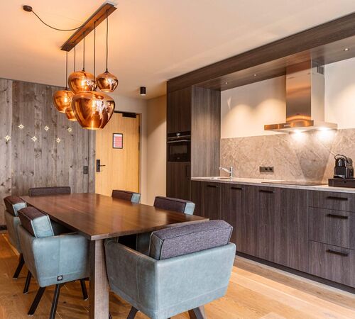 C mss fw16 fta 2410 04