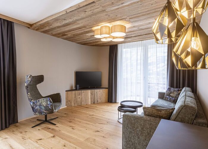 Wohnbereich - Zillertal Suites Fügen by ALPS RESORTS