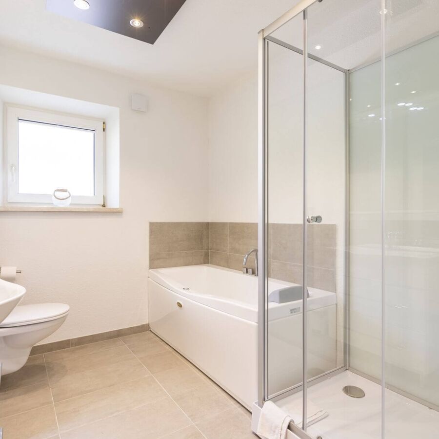 E ear a erzberg fta 0722 05