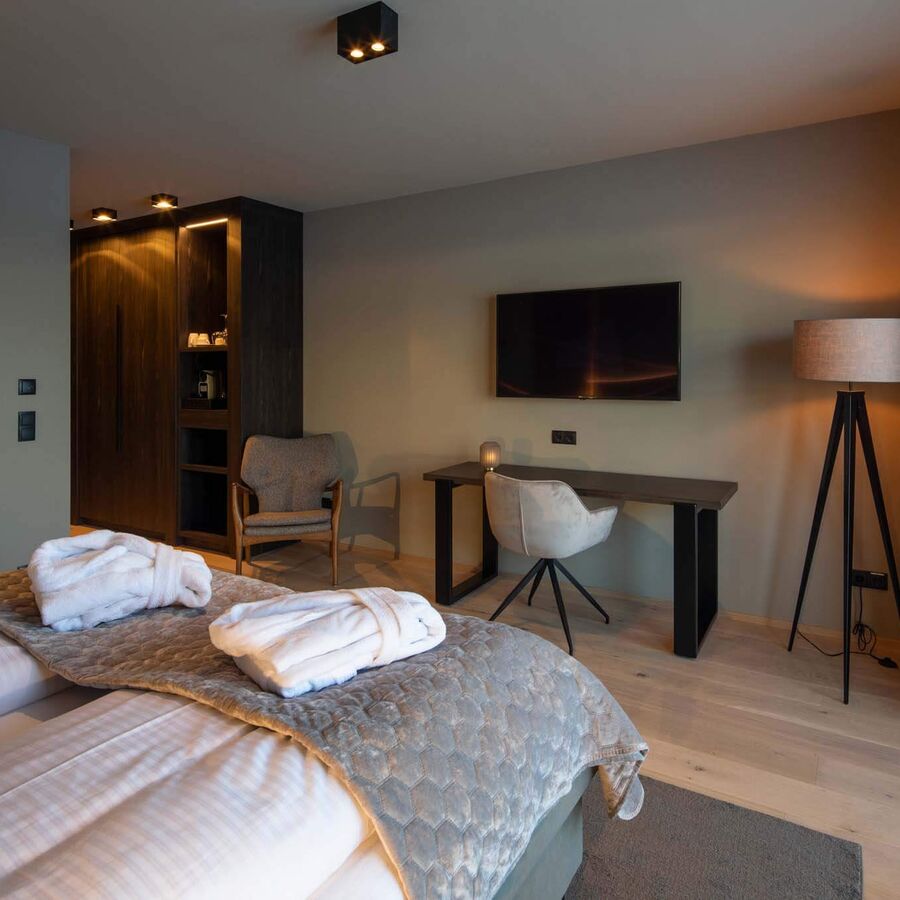 D hotelroom superior pure1113 hdr