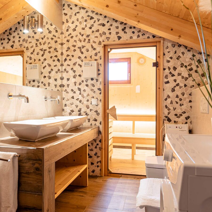 E adw c haus91 fta 1122 01