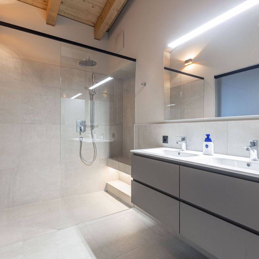 E cwd a kroendl fta 1121 12