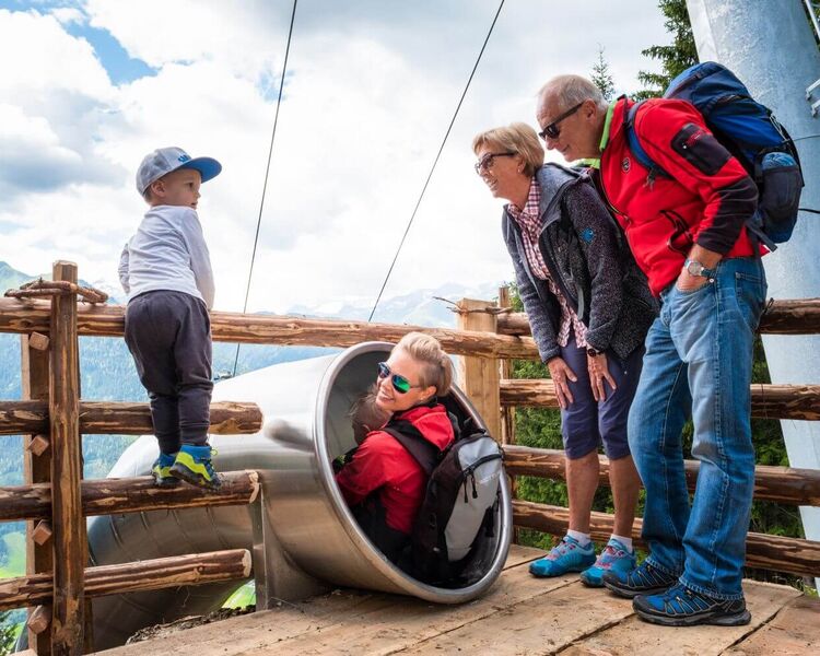Der Rutschenweg am Wildkogel bietet ein Rutschenerlebnis für alle Altersklassen.