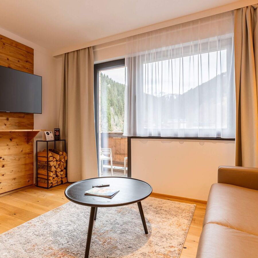 B sbs fw20 fta 2403 05