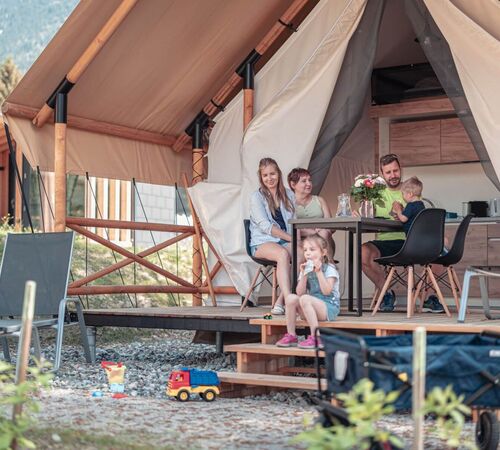 Gvk image fta 0522 10