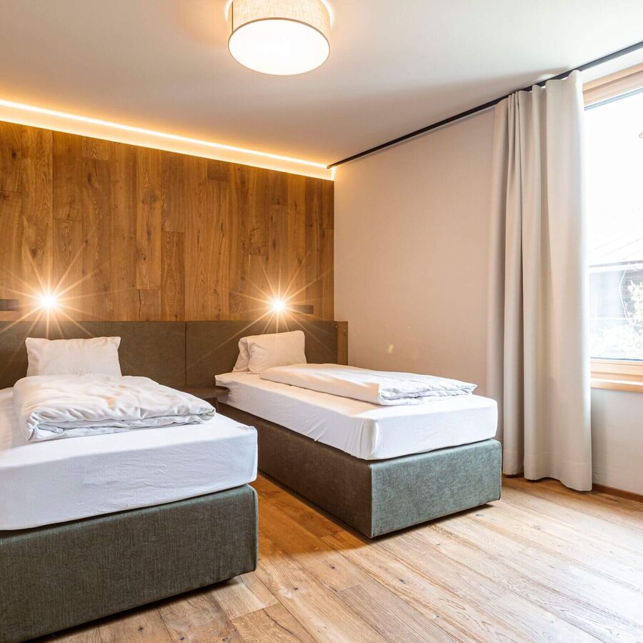 D cwd2 fw06 fta 2406 09