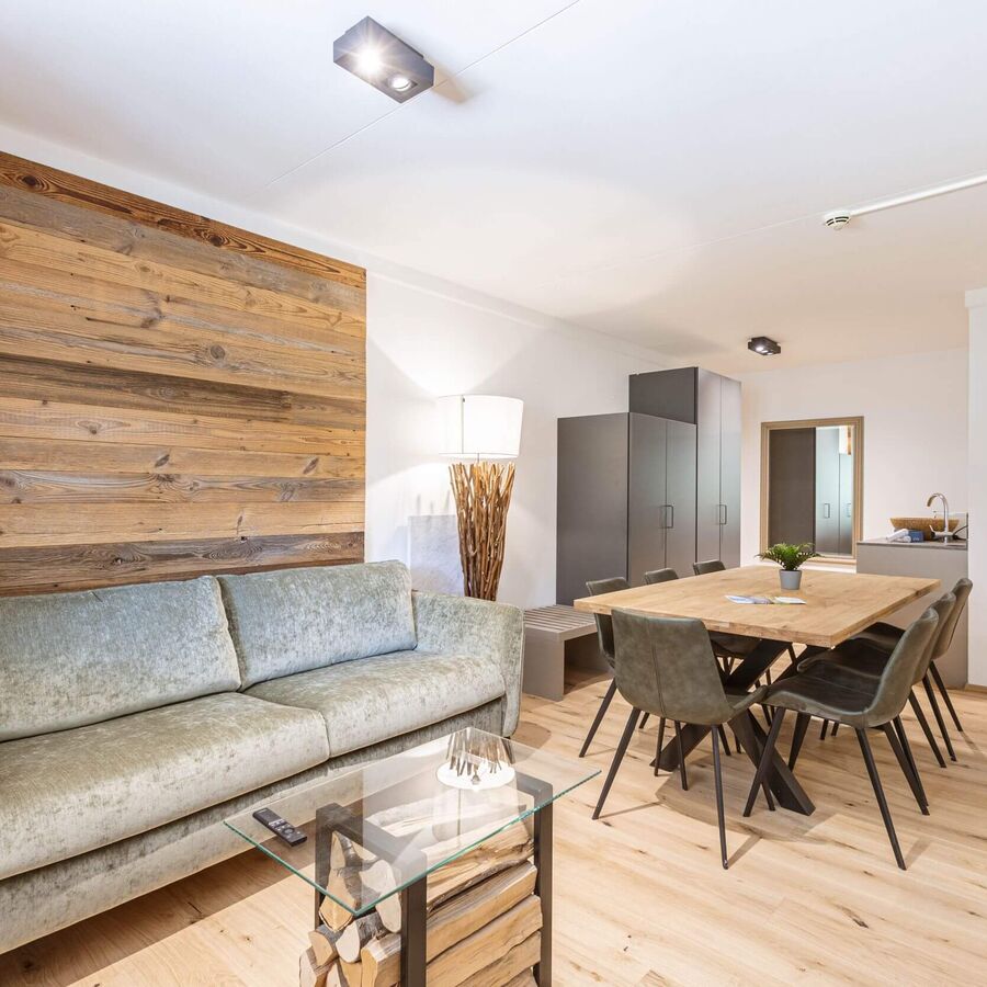 A sbs fw19 fta 2307 03