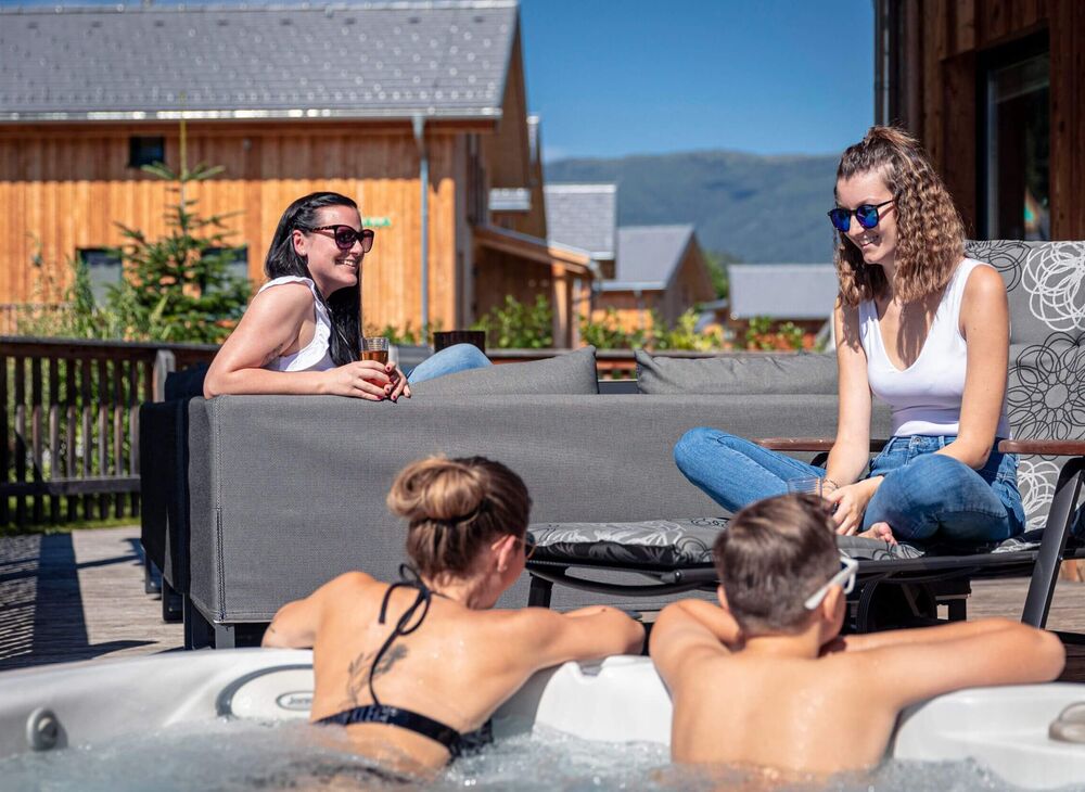 kbc image fta 0821 06 5ba12604