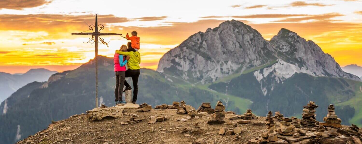 Sonnenaufgang am Nassfeld (c) NLW-Peter Maier-Austrian Mediahouse