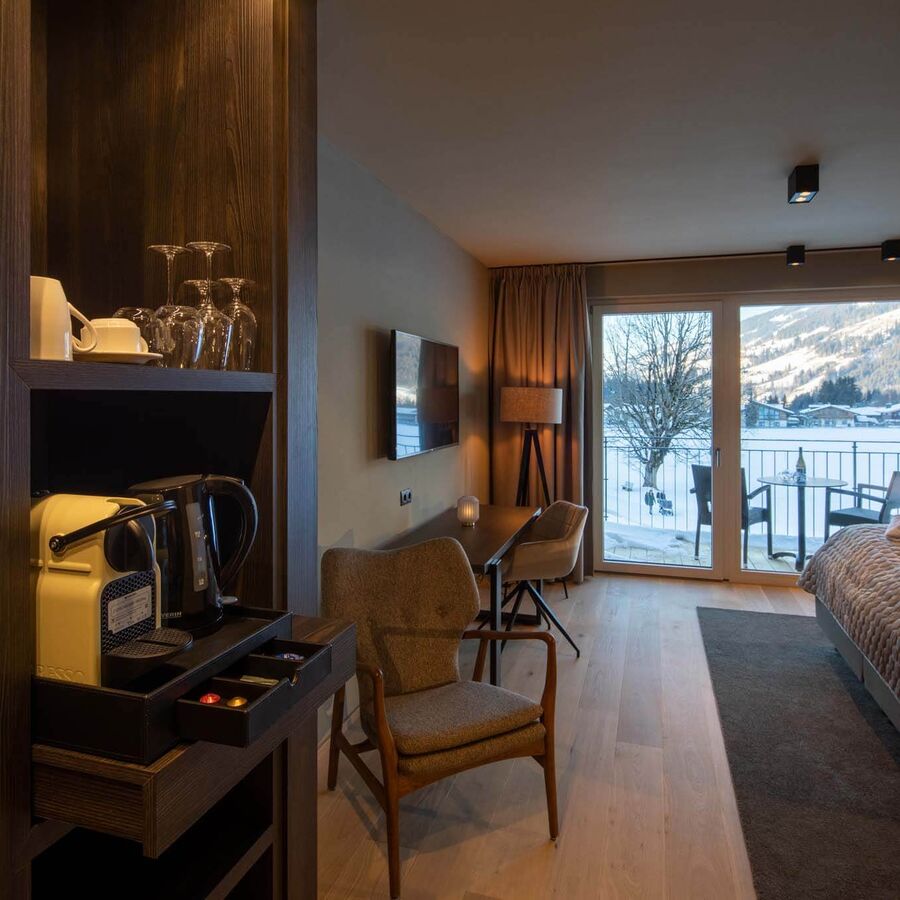 D hotelroom superior pure1157 hdr