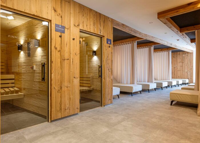 Wellnessbereich mit Sauna - Fiss Suites