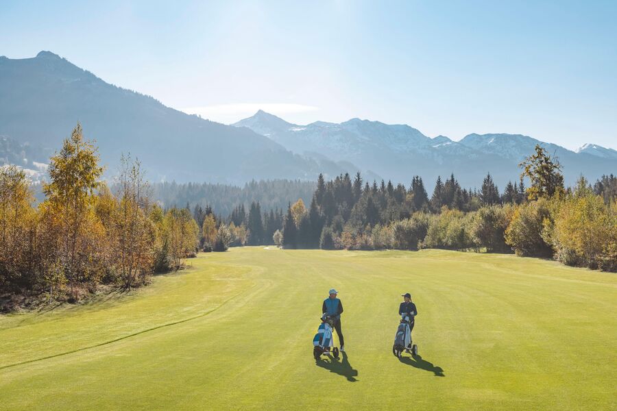 3 nights including 2 green fees per person