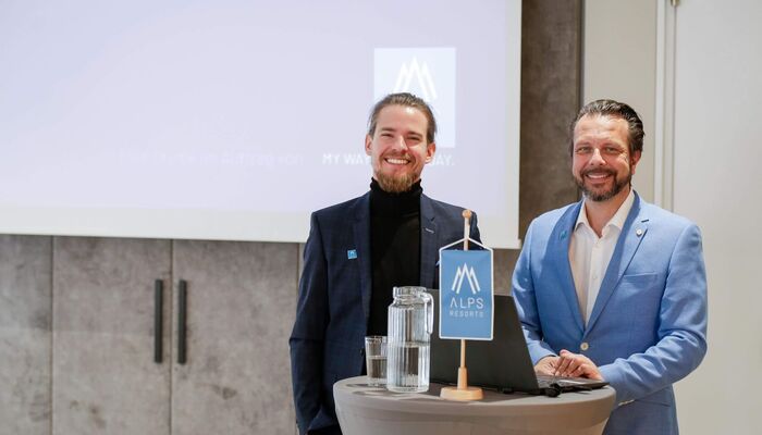 ALPS RESORTS Pressekonferenz im April 2025 in Wien. Am Bild Thomas Payr und Stefan Bracher