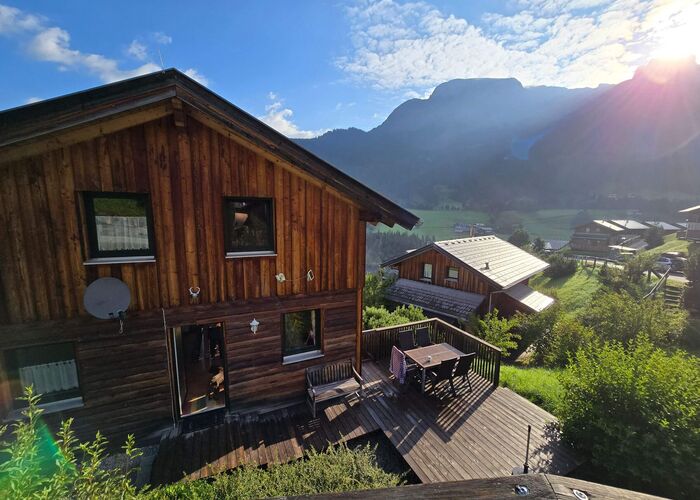 Alpendorf Dachstein West by ALPS RESORTS