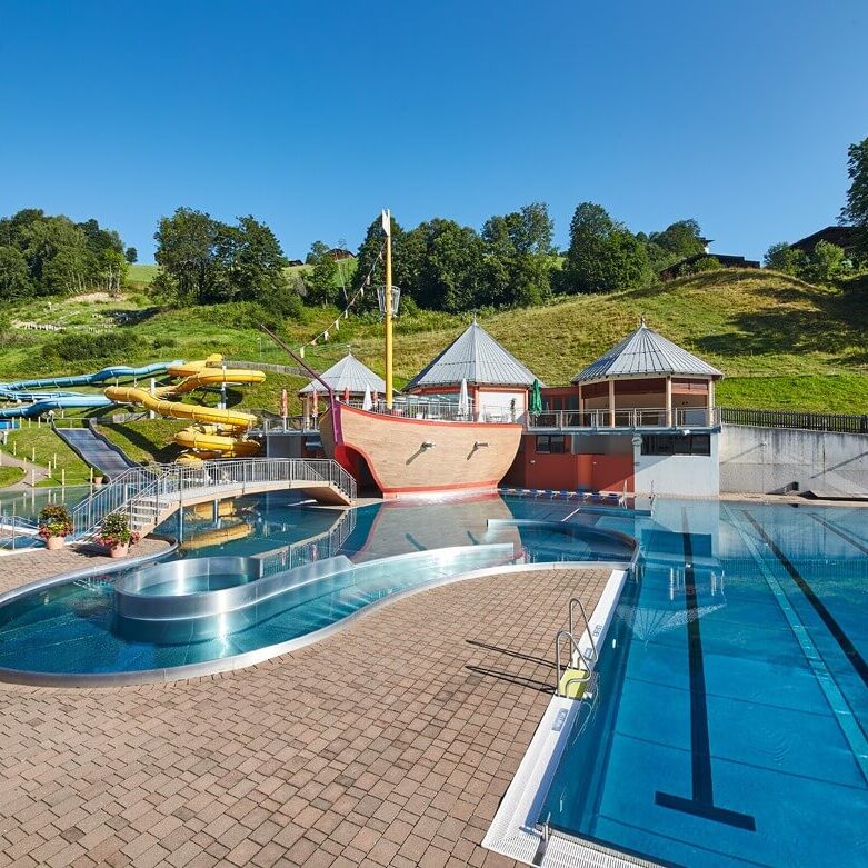 Freibad in Saalbach (c) saalbach.com