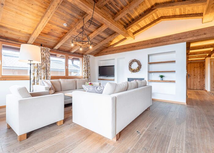 Wohnbereich Penthouse Wilder Kaiser - Dorfresort Kitzbühel