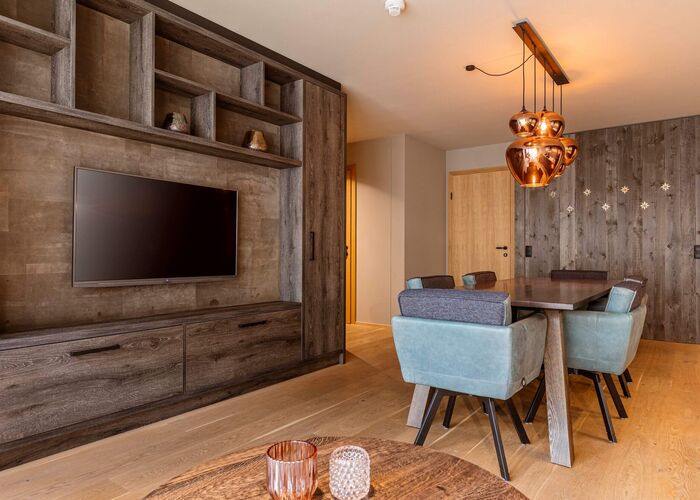 Montafon Suites Schruns - Wohnbereich